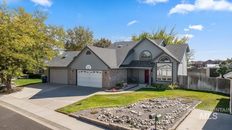 2298 Hillcrest Dr, Twin Falls, ID 83301 - #2