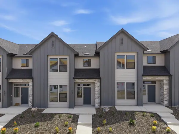 6987 S Spindlebush Ave, Boise, ID 83709