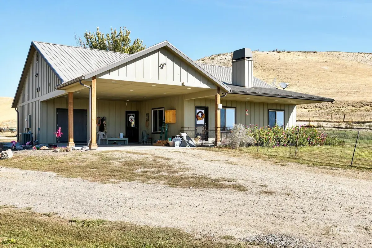6600 Little Willow Rd, Payette, ID 83661 - #1