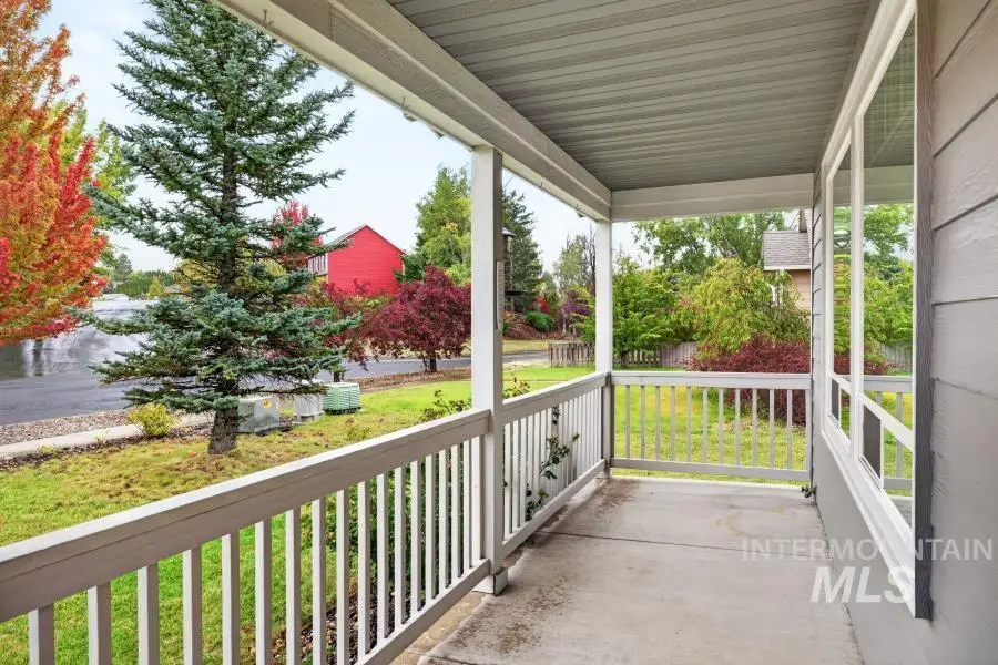 2715 Robinson Park Road, Moscow, ID 83843 - #2