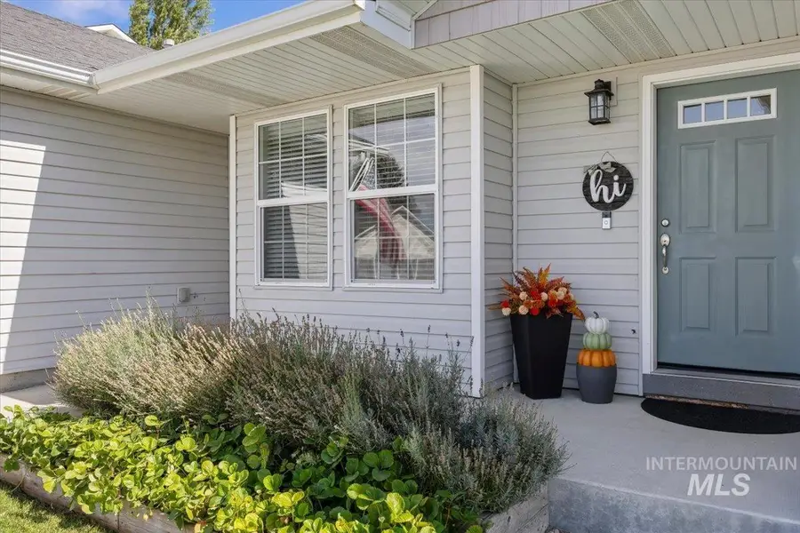1504 N Evergreen St, Jerome, ID 83338 - #3