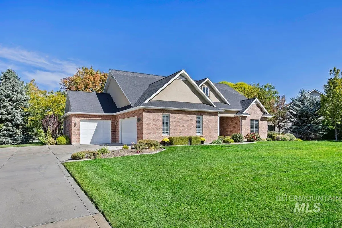 3249 Longbow Dr, Twin Falls, ID 83301 - #1