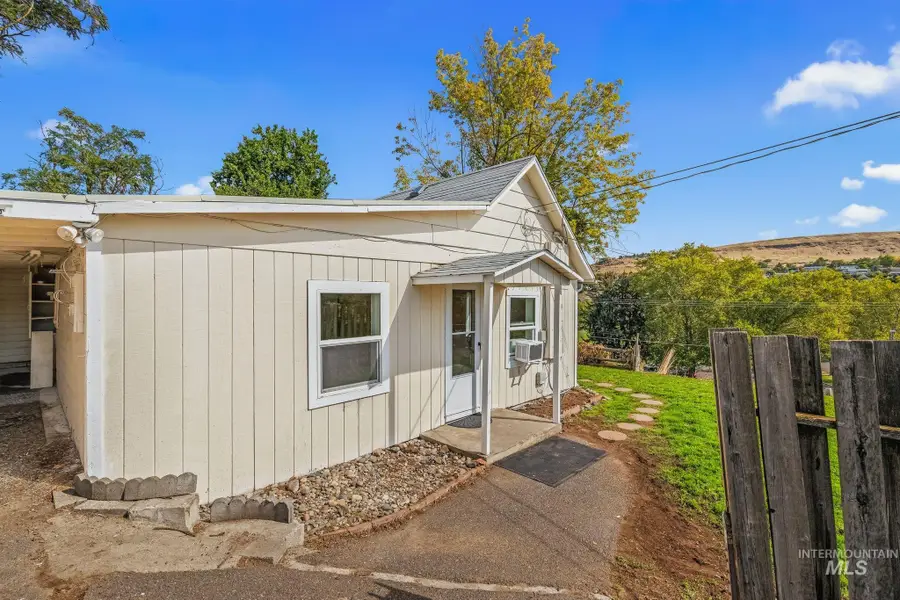 702 22nd Avenue, Clarkston, WA 99403 - #3
