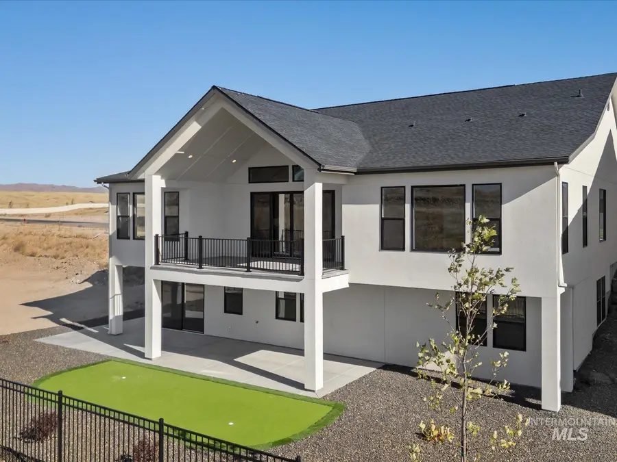 570 E Wagoneer Dr, Boise, ID 83716 - #2