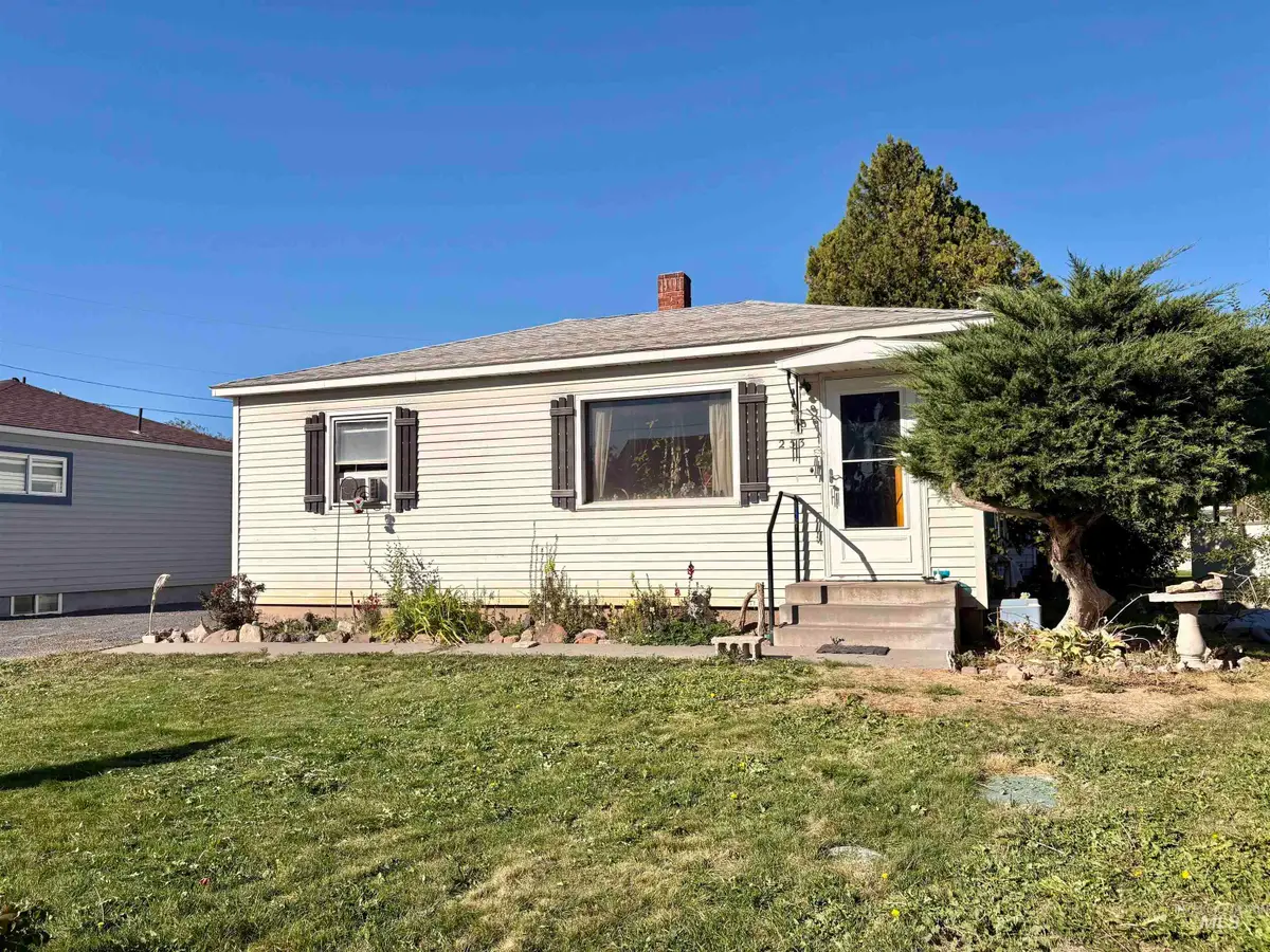 253 Blue Lakes Boulevard, Twin Falls, ID 83301 - #1