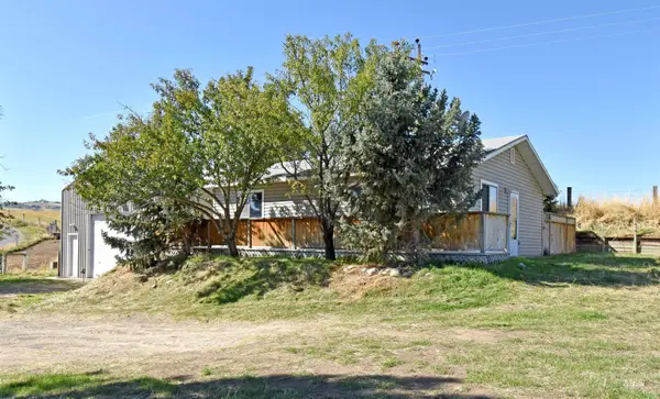 2795 Ben Johnson Road, Clarkston, WA 99403
