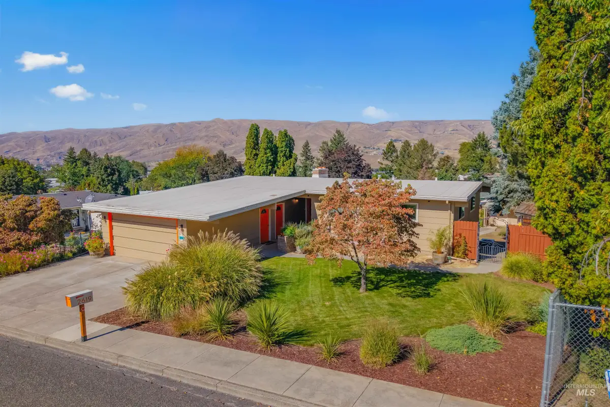 2619 11th Ave, Lewiston, ID 83501 - #1