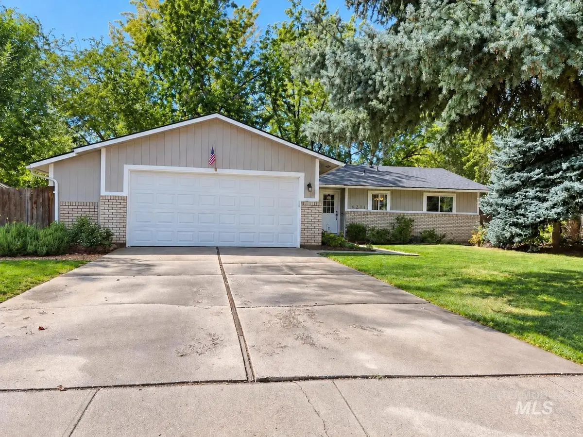 4211 N Jennifer Pl, Boise, ID 83704 - #1