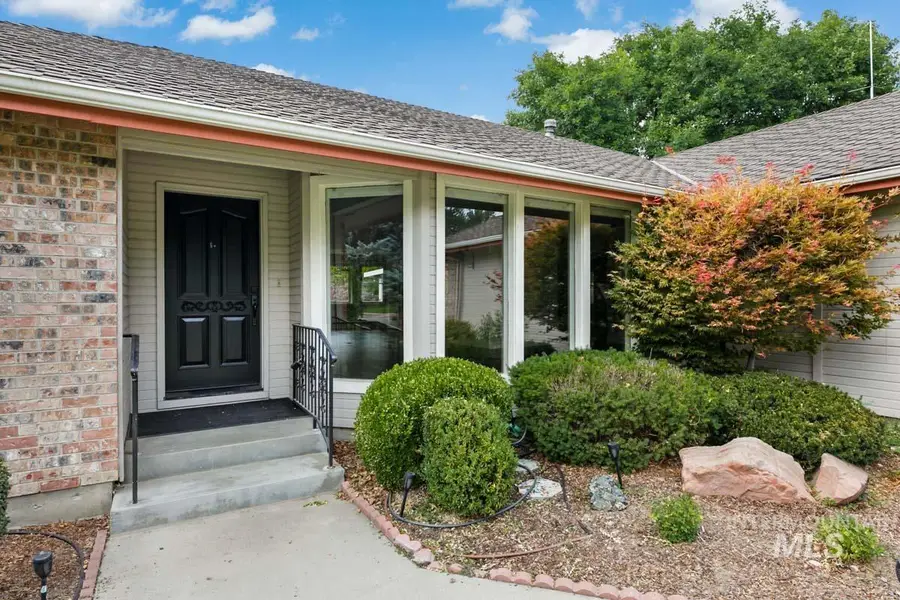 3605 S Crosspoint Avenue, Boise, ID 83706 - #2