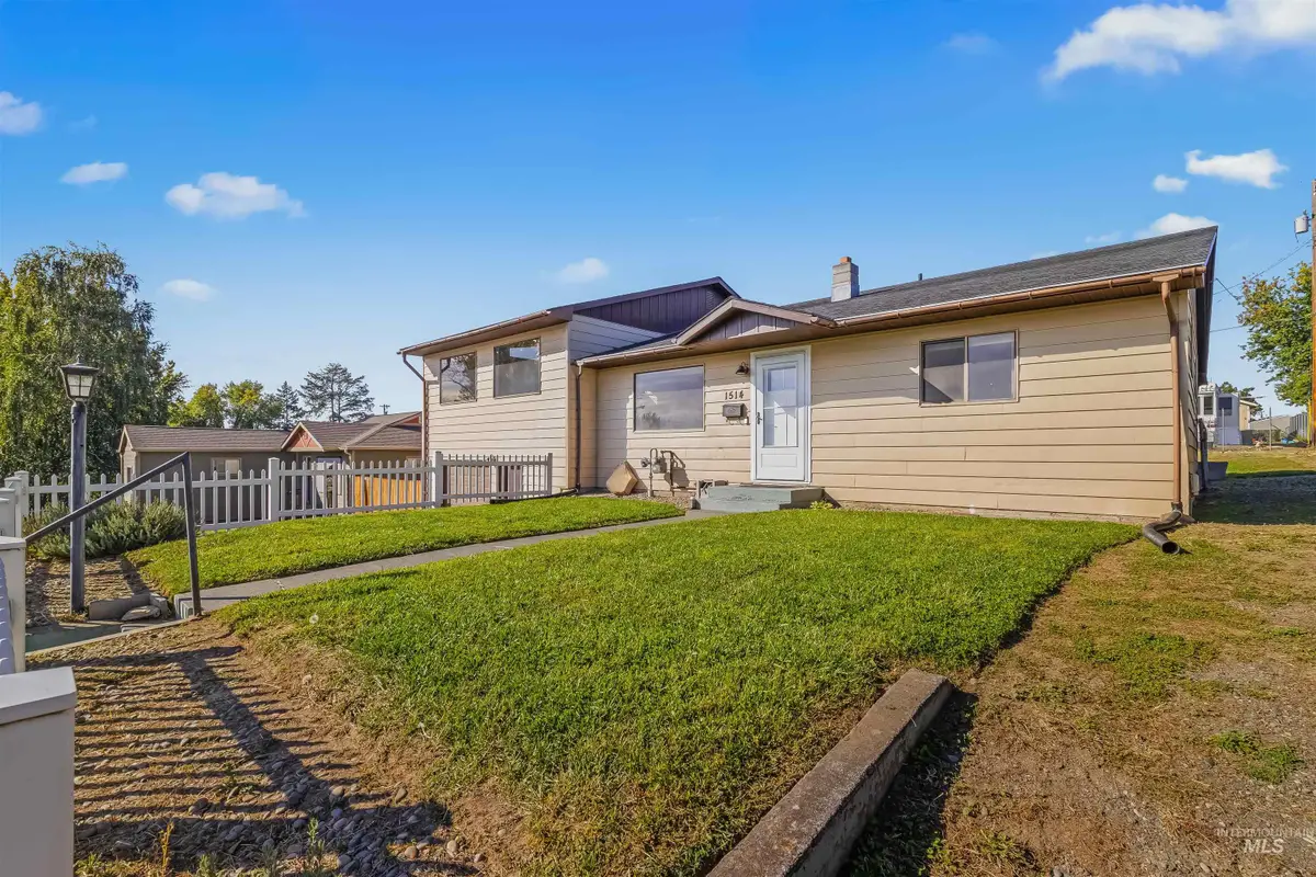 1514 7th Street, Clarkston, WA 99403 - #1