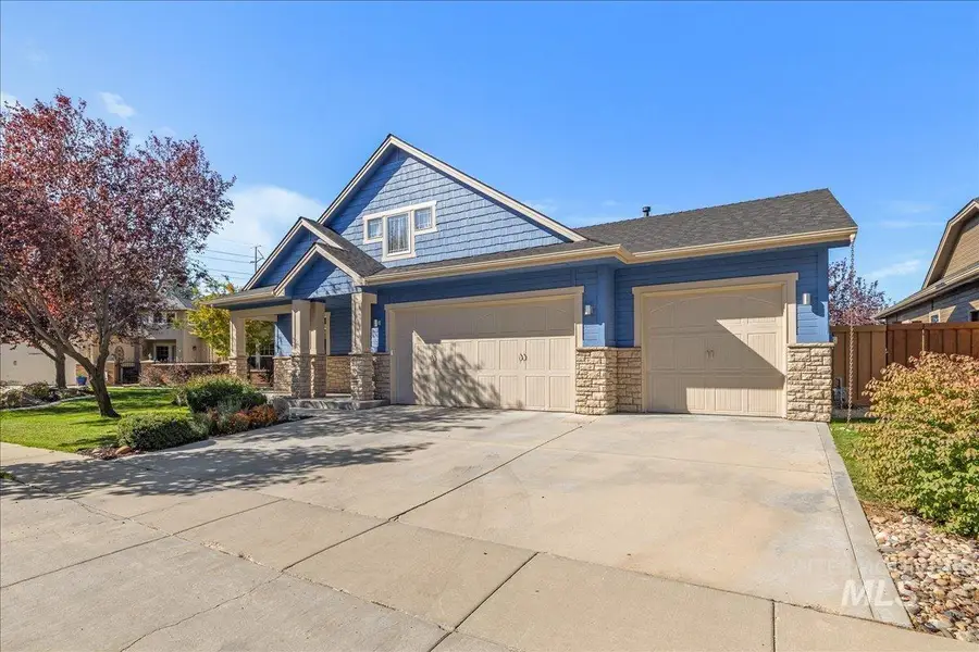 4897 N Red Hills, Meridian, ID 83642 - #2