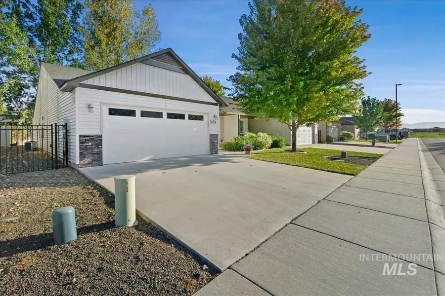 2834 E Clarene Dr, Meridian, ID 83646 - #3