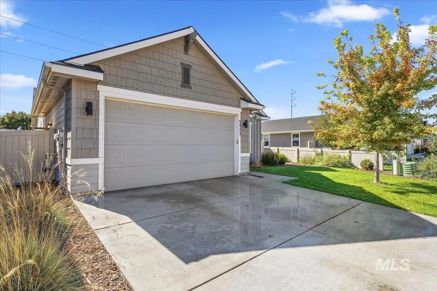 5433 W Riva Capri, Meridian, ID 83646 - #3