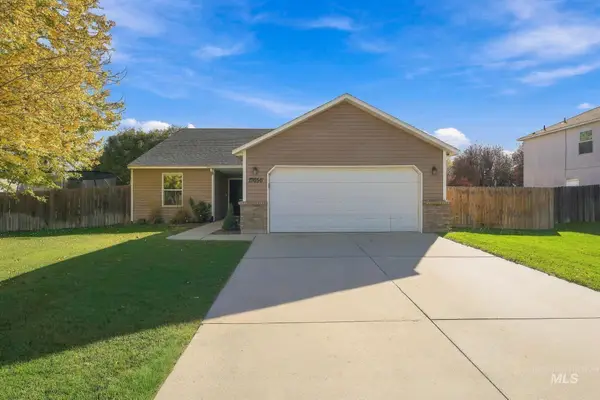 17656 N Parkdale Ave, Nampa, ID 83687