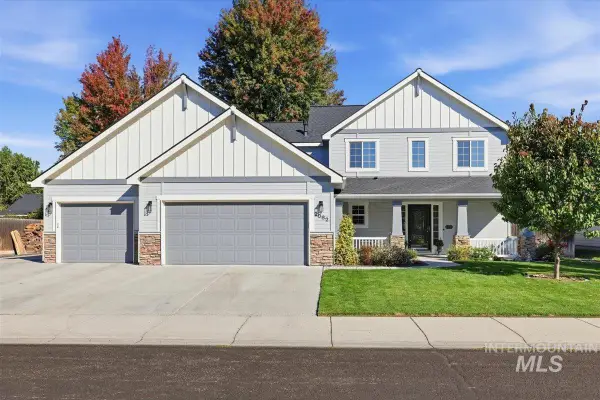 2082 E Glasgow St, Meridian, ID 83646