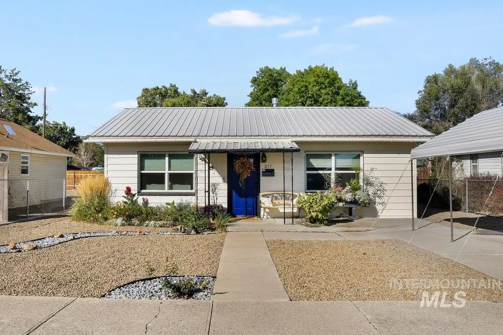 837 N 8th E, Mountain Home, ID 83647 - #1