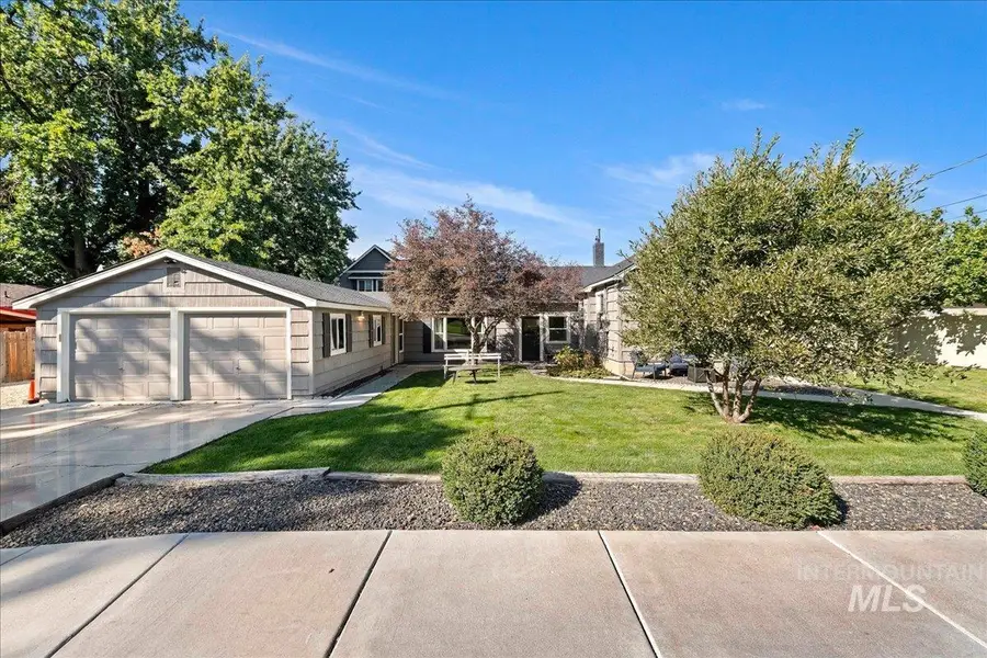 1303 N Ethridge Ln, Boise, ID 83704 - #2