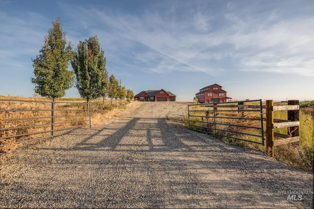 420 Grove Rd, Ontario, OR 97914 - #1