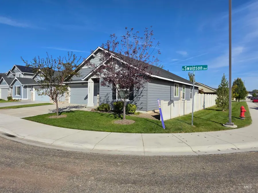 2080 N Swainson Ave, Meridian, ID 83646 - #2