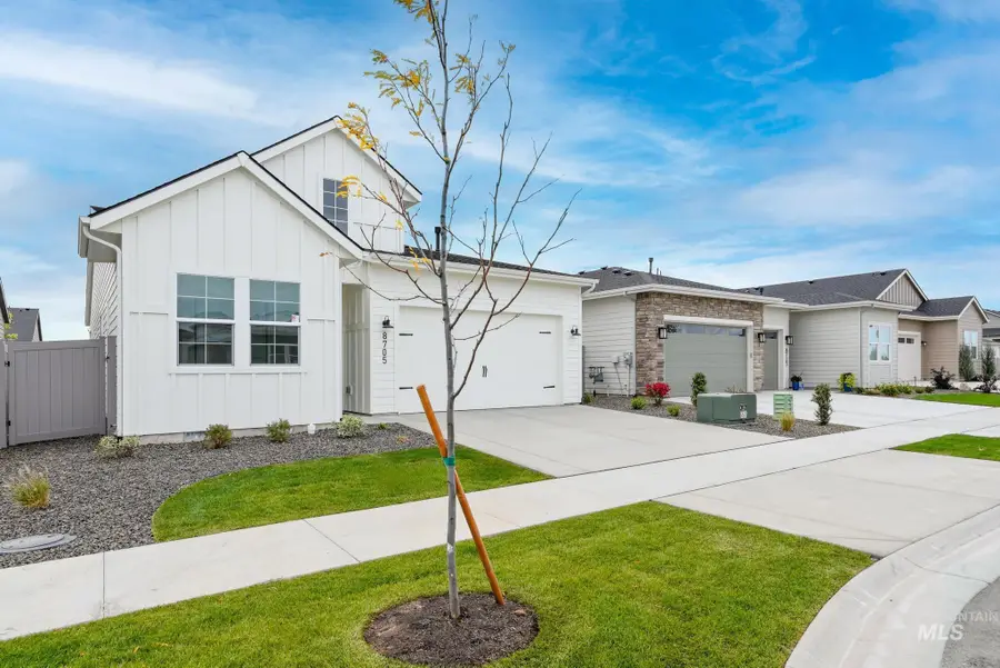 8705 W Stillmore Ave, Star, ID 83669 - #2