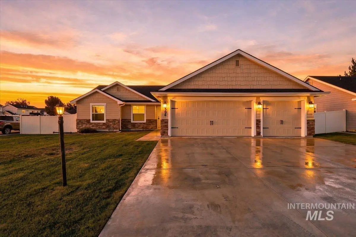 394 W Aspen Ct., Middleton, ID 83644 - #1