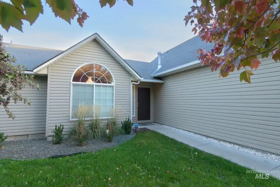 2342 N Alcorn Pl, Kuna, ID 83634 - #3