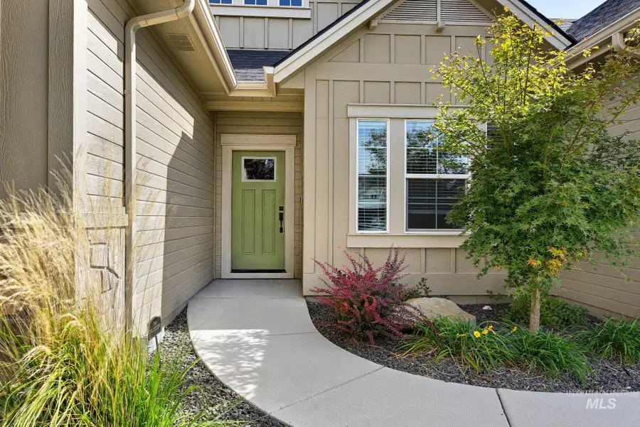 5268 S Palatino Ave, Meridian, ID 83642 - #3
