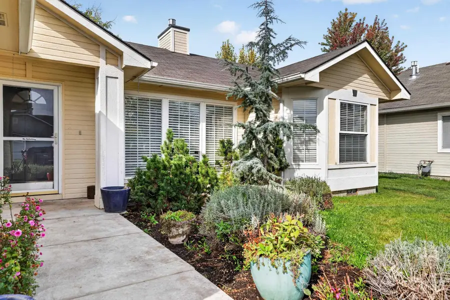 1245 S Common Ave, Boise, ID 83709 - #2