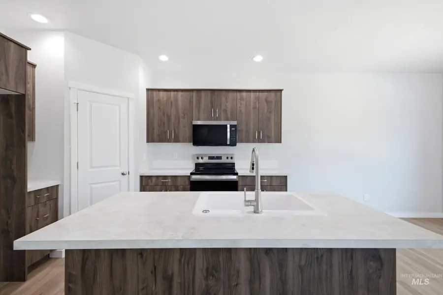 1548 SW Pegasus Peak St, Mountain Home, ID 83647 - #3