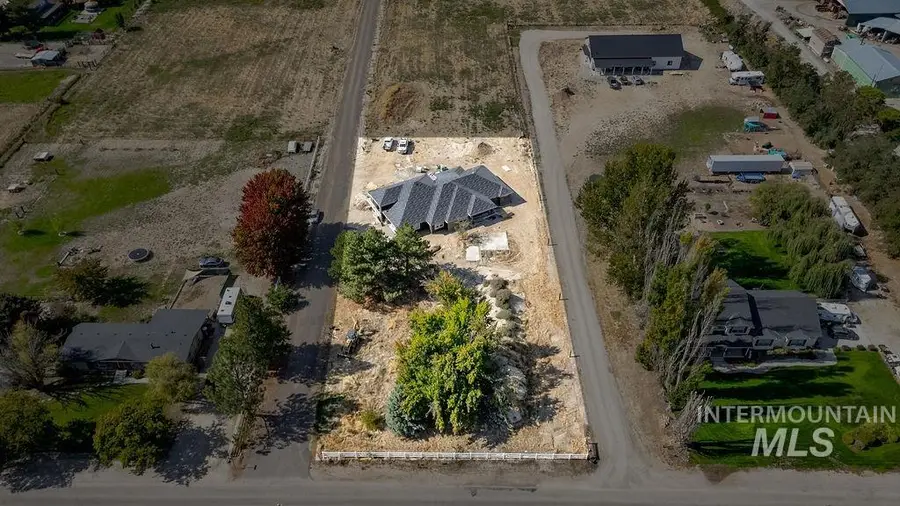 2572 Winchester Ln, Emmett, ID 83617 - #2