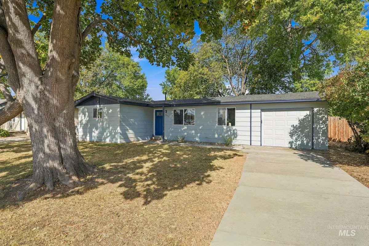 5916 W Clinton Street, Boise, ID 83704 - #1