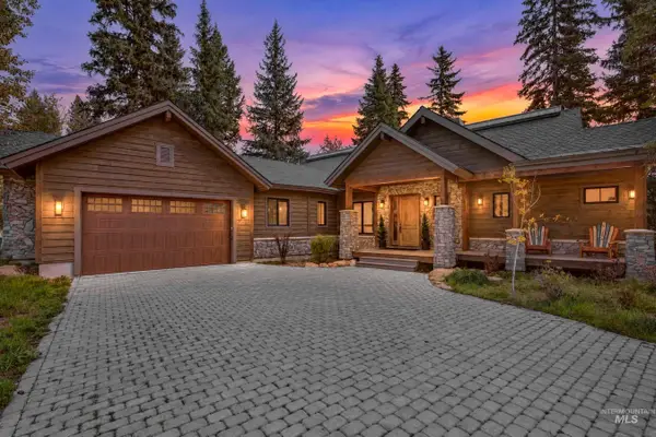 86 Sugarloaf Place, Donnelly, ID 83615