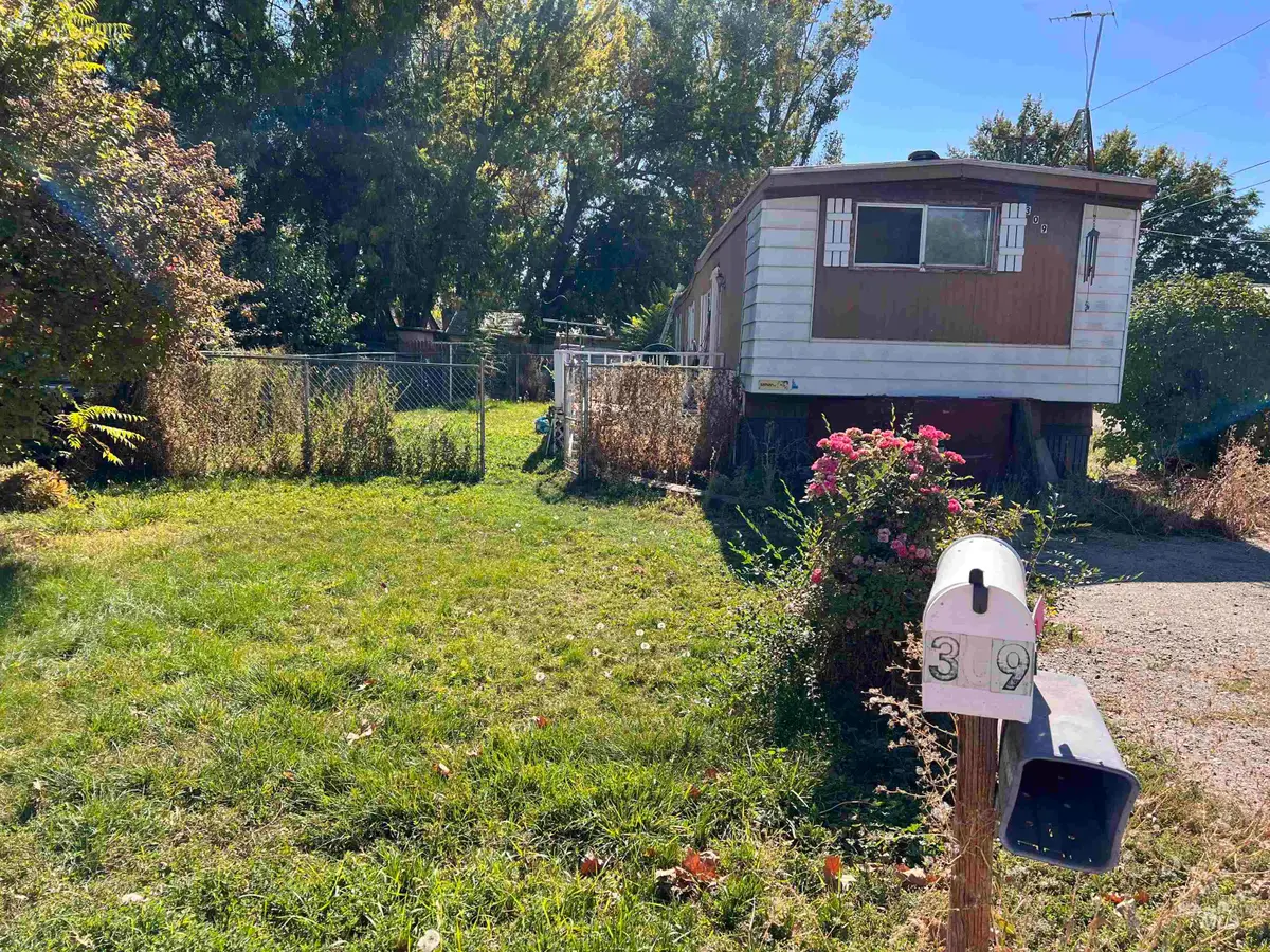 309 W Maple St, New Plymouth, ID 83655 - #1