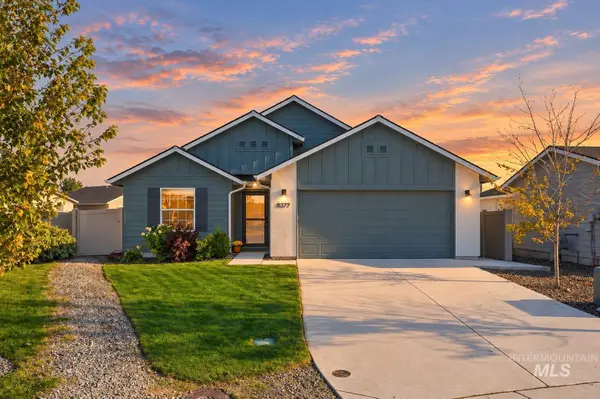 8377 E Harpster Ct, Nampa, ID 83687