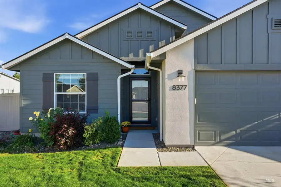 8377 E Harpster Ct, Nampa, ID 83687 - #3