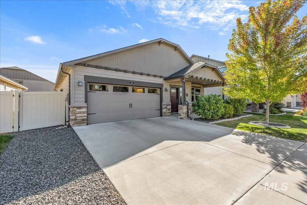 48 N Wooddale Ave, Eagle, ID 83616 - #1