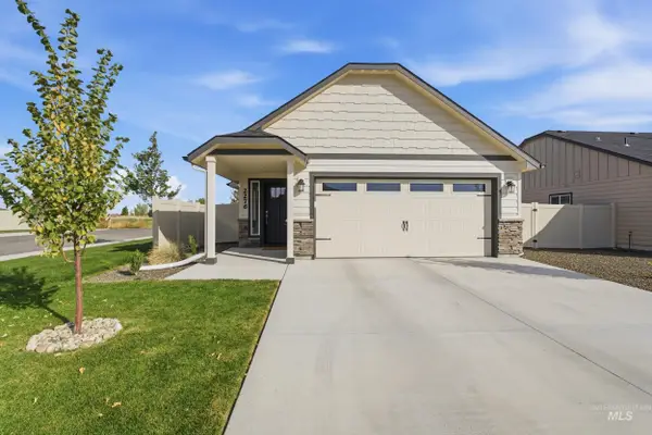 2276 E Cave Falls St, Kuna, ID 83634