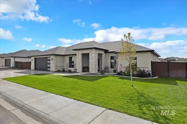 1597 Tule Dr, Twin Falls, ID 83301