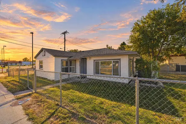 1245 American Legion Blvd, Mountain Home, ID 83647