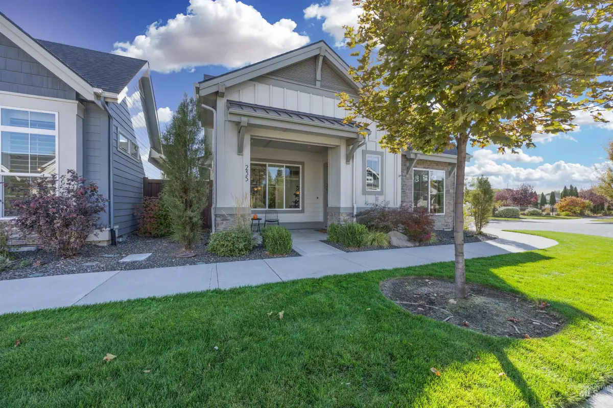 235 W. Pavilion Lane, Meridian, ID 83646 - #1