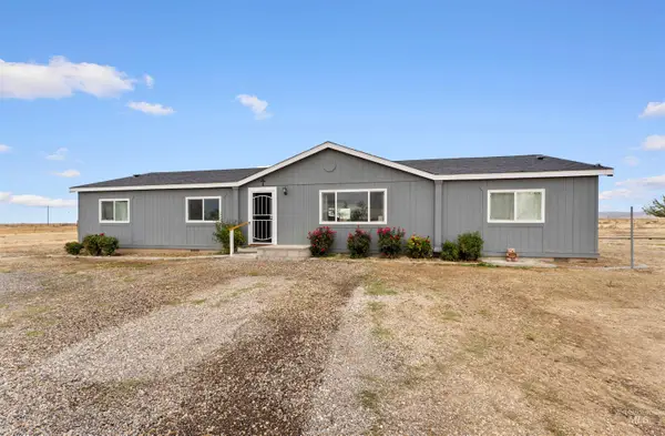 11762 W Desert Duck Road, Mountain Home, ID 83647