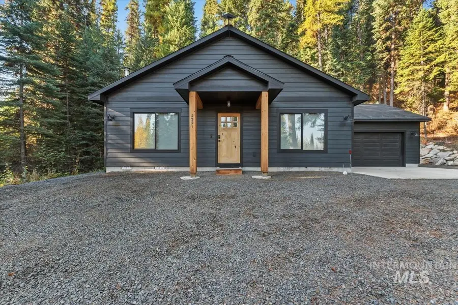 2521 W Mountain Road, Donnelly, ID 83615 - #2