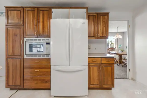 11360 W Lake Hazel Rd, Boise, ID 83709