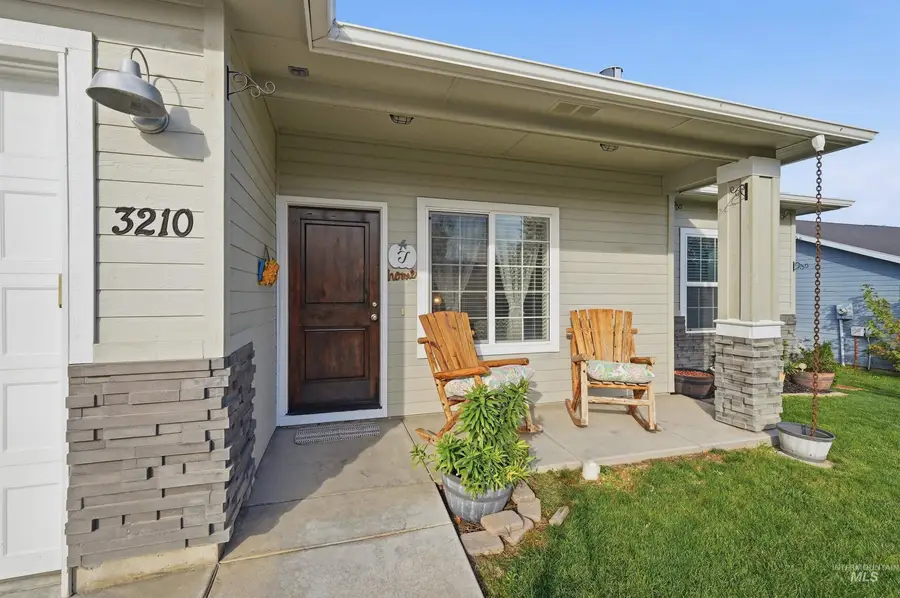 3210 Airport Ave, Caldwell, ID 83605 - #2