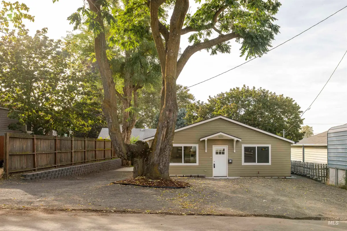 1122 20th Street, Lewiston, ID 83501 - #1