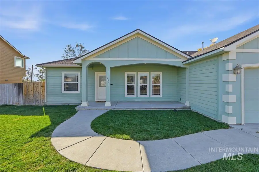 1487 NE Cinder Loop, Mountain Home, ID 83647 - #3