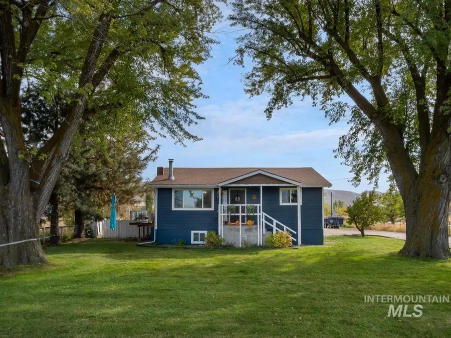 575 W Sales Yard Rd, Emmett, ID 83617 - #3