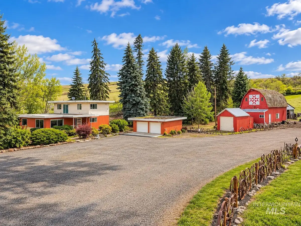 409 N Parkway, Uniontown, WA 99179 - #1