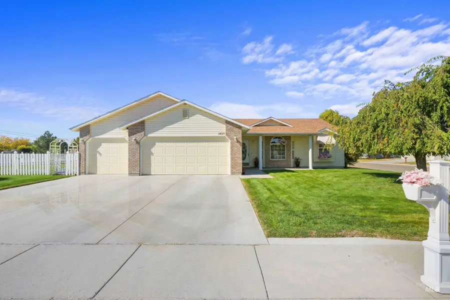 1423 S. Bonneville Dr., Nampa, ID 83686 - #2