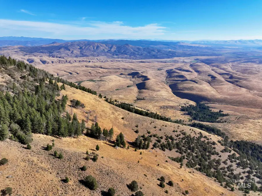 5601 Farley Road, Ironside, OR 97908 - #2